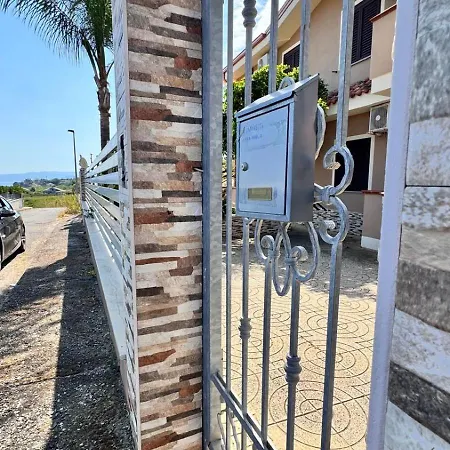 Residenza Regina Briatico * San Costantino